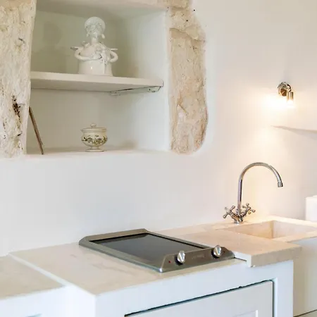 Trulli San Pietro بيت للعطل سيغلي ميسابيكا